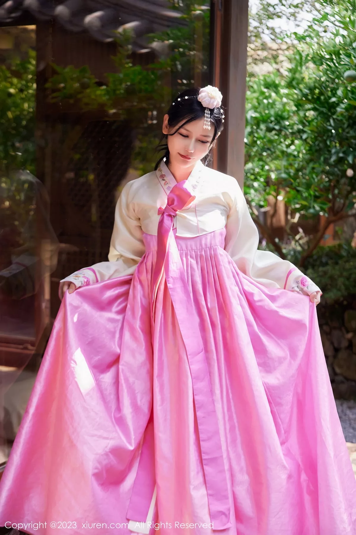 秀人集.com_[XiuRen秀人网]No.7564_模特尹甜甜性感艳红大长今服饰露轻透连体衣秀完美身材诱惑写真69P