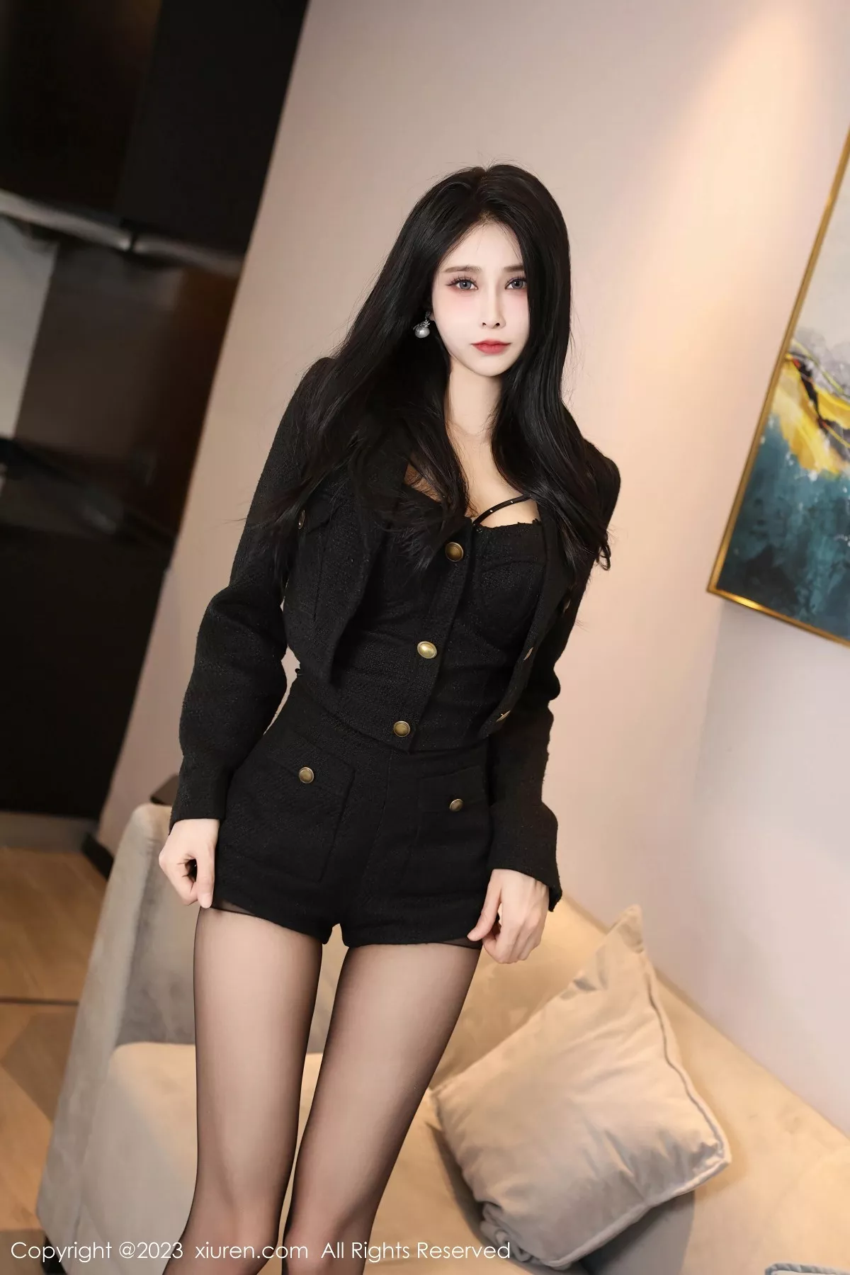 秀人集.com_[XiuRen秀人网]No.7735_模特草莓mm性感黑色蕾丝内衣配开档黑丝秀翘臀美腿诱惑写真78P