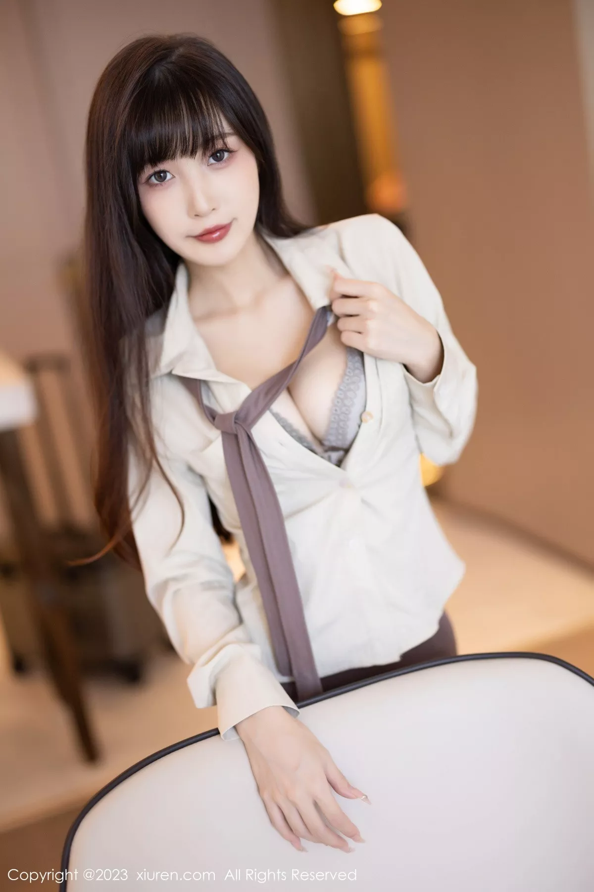 秀人集.com_[XiuRen秀人网]No.7745_模特林星阑性感杏色上衣配短裙露原色丝袜秀苗条身材诱惑写真83P