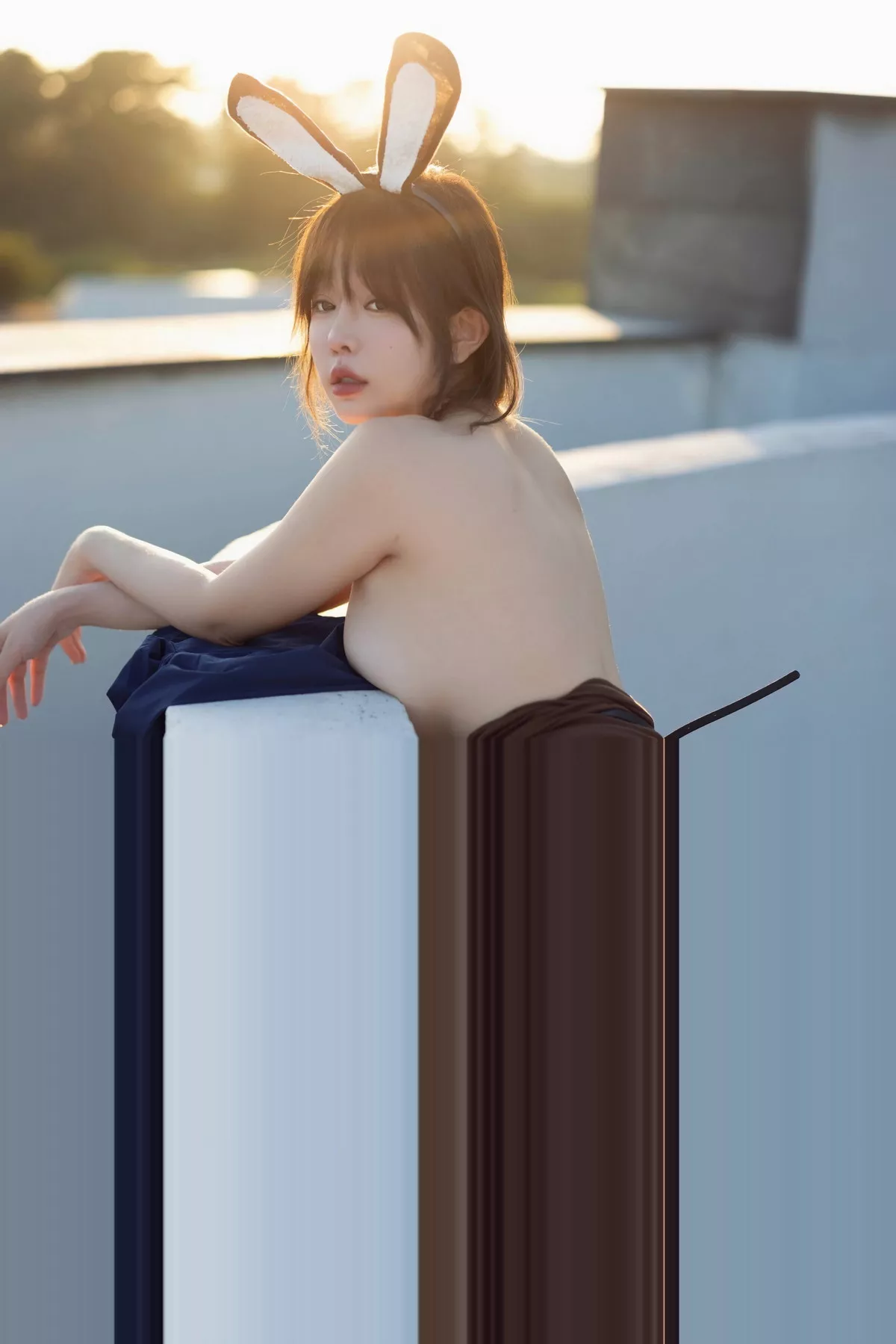 秀人集.com_[HuaYang花漾]Vol.555_女神王雨纯户外性感兔女郎装扮黑丝吊袜秀翘臀美腿撩人诱惑写真113P