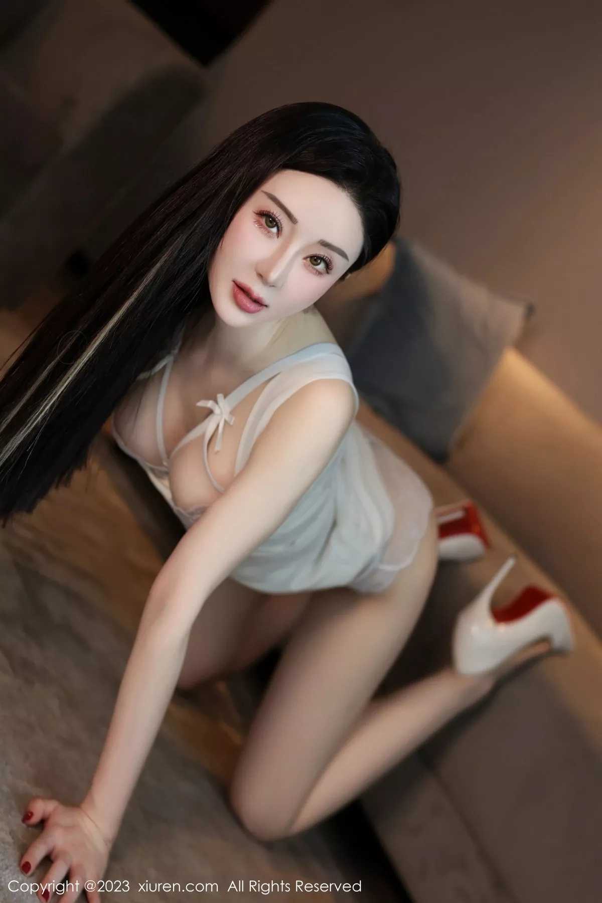 秀人集.com_[XiuRen秀人网]No.7756_模特田兮白性感白色连衣短裙露白色蕾丝内衣秀丰腴身姿诱惑写真83P