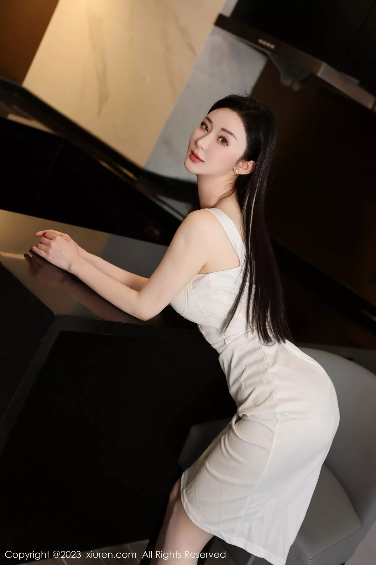 秀人集.com_[XiuRen秀人网]No.7756_模特田兮白性感白色连衣短裙露白色蕾丝内衣秀丰腴身姿诱惑写真83P