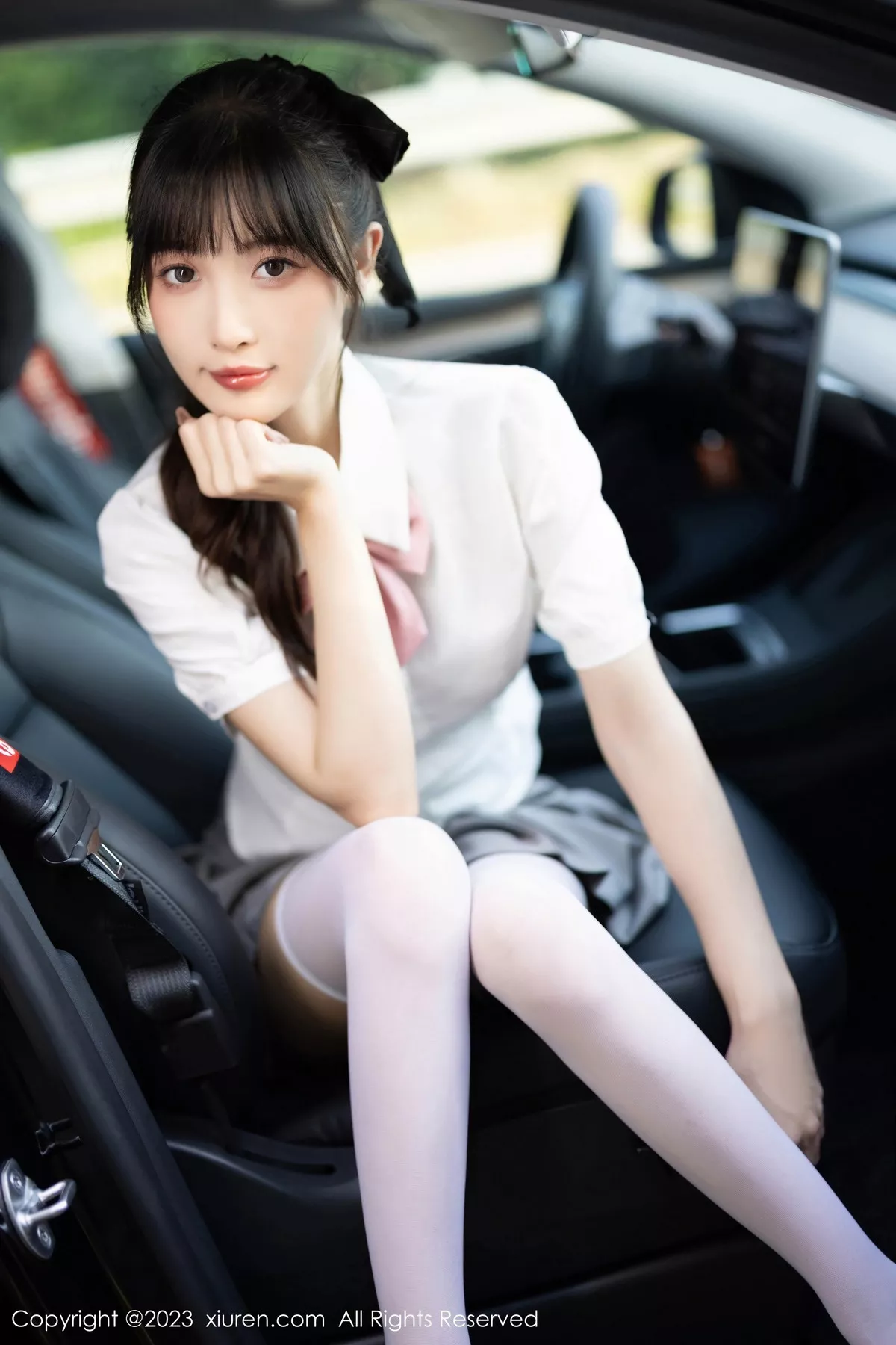 秀人集.com_[XiuRen秀人网]No.7771_模特林星阑性感白T配灰短裙露白色蕾丝内衣秀曼妙身姿诱惑写真83P