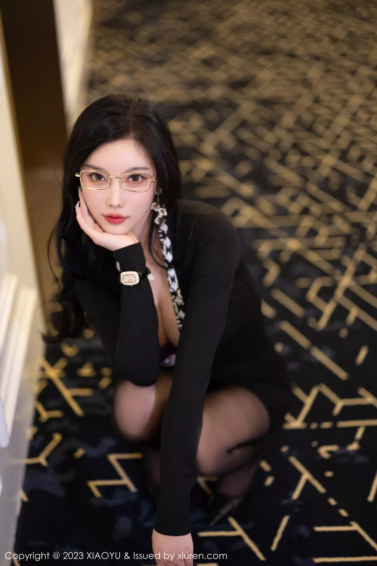 秀人集.com_[XiaoYu画语界]Vol.1160_女神杨晨晨Yome性感黑色连衣短裙露紫色蕾丝内衣完美诱惑写真92P