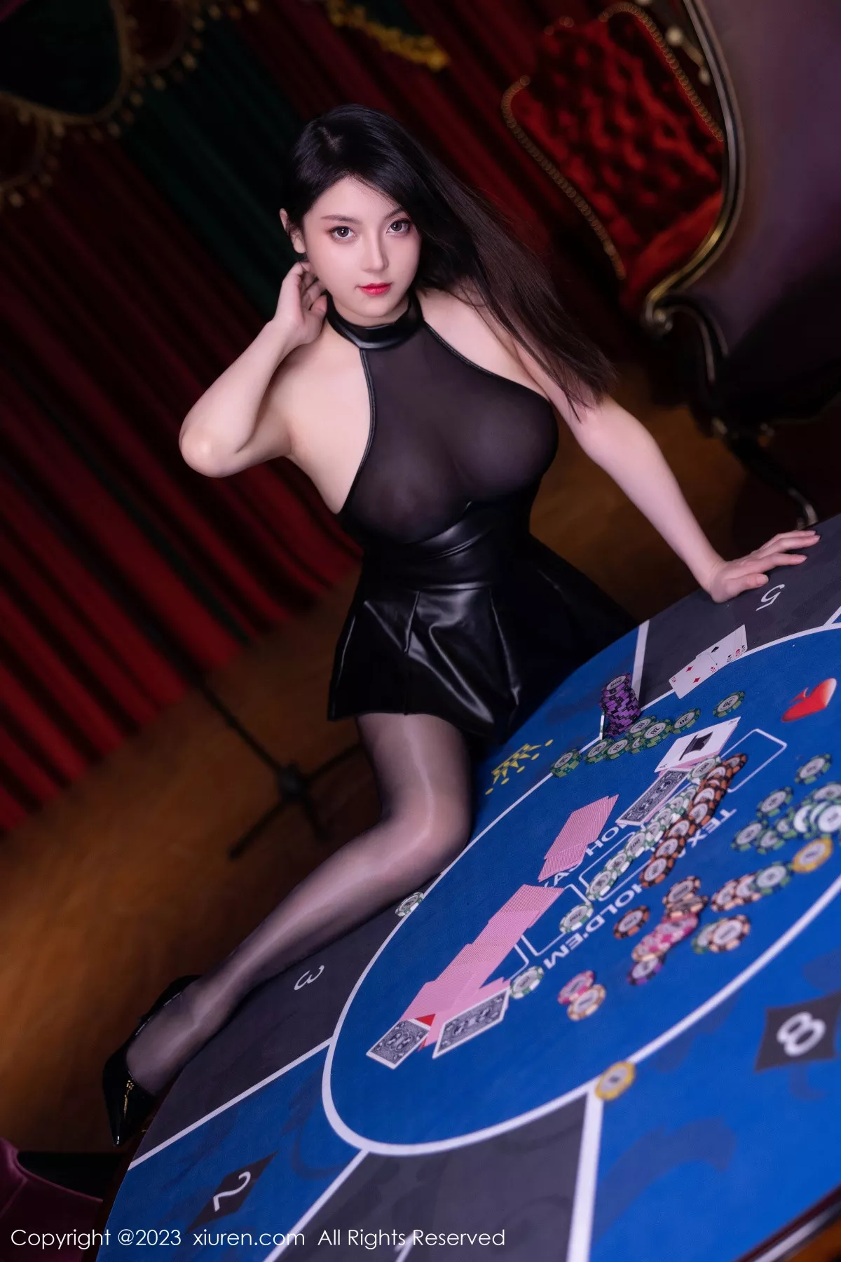 秀人集.com_[XiuRen秀人网]No.7788_模特豆瓣酱性感黑色轻透上衣配黑短裙秀丰满身材撩人诱惑写真74P