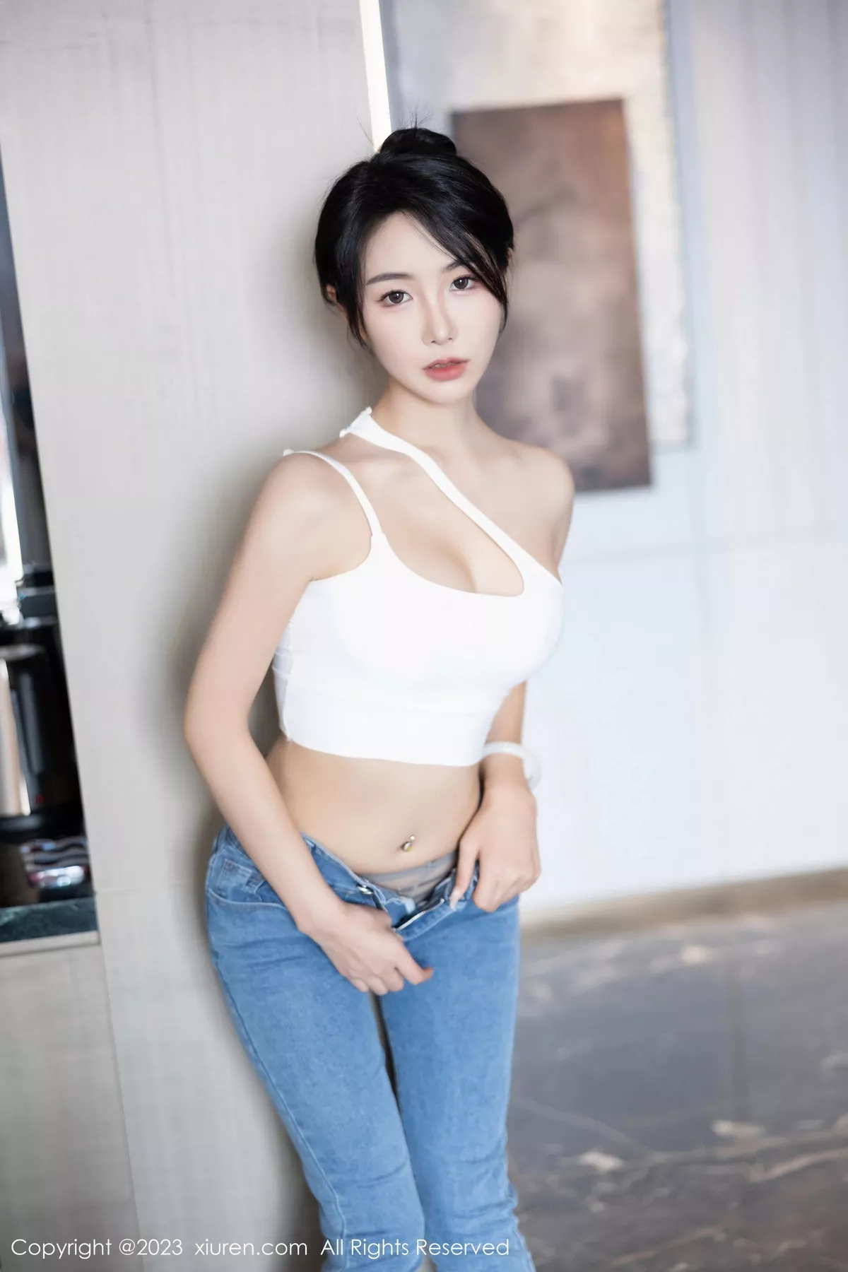 秀人集.com_[XiuRen秀人网]No.7781_女神苏苏阿性感白色上衣配简约牛仔裤秀曼妙绝美身姿诱惑写真95P