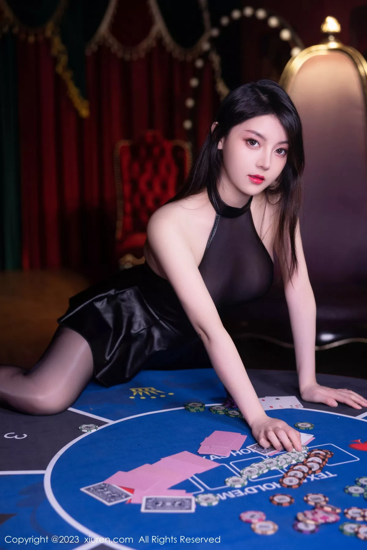 秀人集.com_[XiuRen秀人网]No.7788_模特豆瓣酱性感黑色轻透上衣配黑短裙秀丰满身材撩人诱惑写真74P