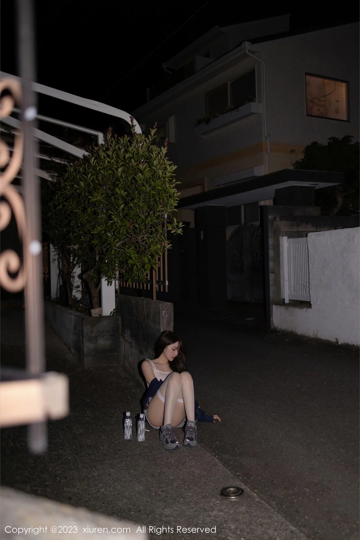 秀人集.com_[XiuRen秀人网]No.7817_模特鱼子酱Fish性感淡蓝色内衣配超短牛仔裤秀曼妙身姿诱惑写真84P