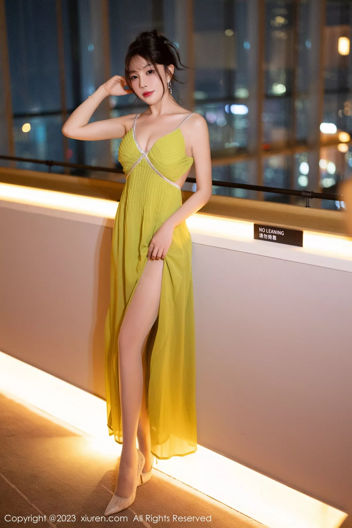 秀人集.com_[XiuRen秀人网]No.7696_女神徐莉芝Booty性感连衣长裙+红色蕾丝情趣睡裙完美诱惑写真83P