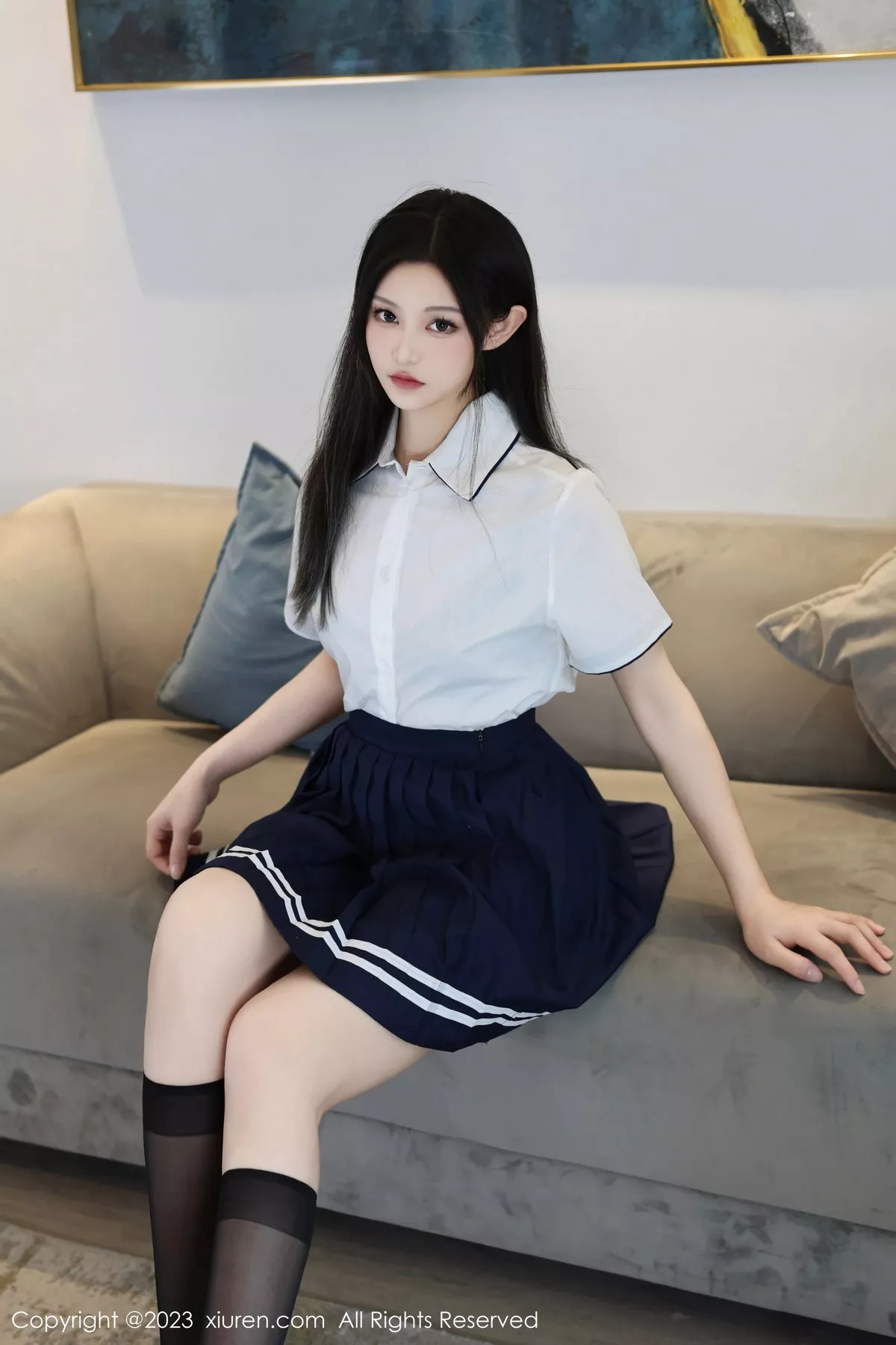 秀人集.com_[XiuRen秀人网]No.7697_模特大橘BBKira性感白色上衣配蓝短裙秀丰腴美臀撩人诱惑写真66P