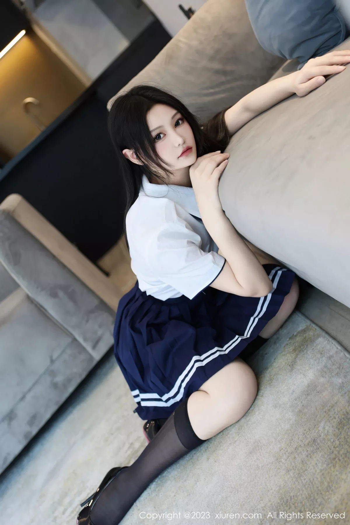 秀人集.com_[XiuRen秀人网]No.7697_模特大橘BBKira性感白色上衣配蓝短裙秀丰腴美臀撩人诱惑写真66P