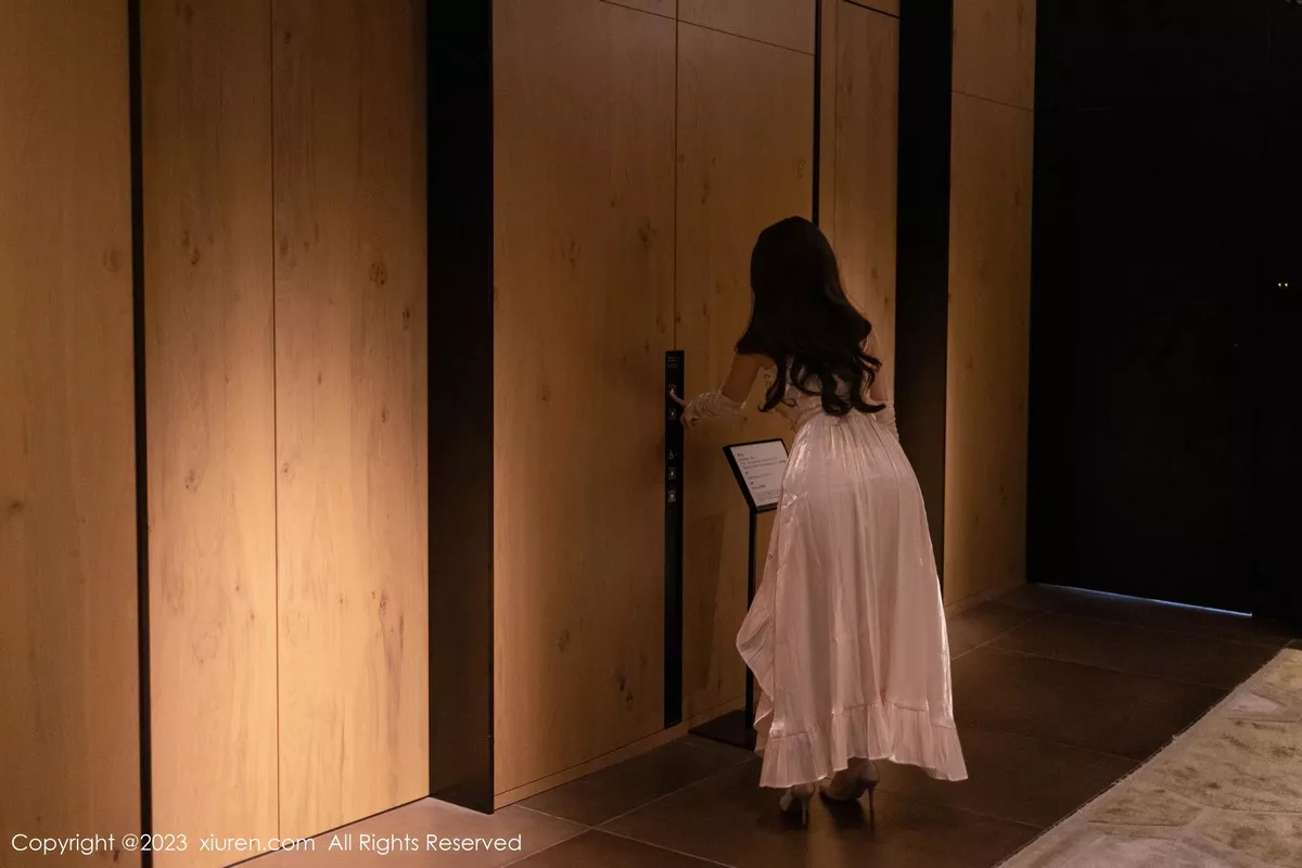 秀人集.com_[XiuRen秀人网]No.7702_模特杏子Yada角色扮演性感米色长裙露米色内衣完美诱惑写真80P