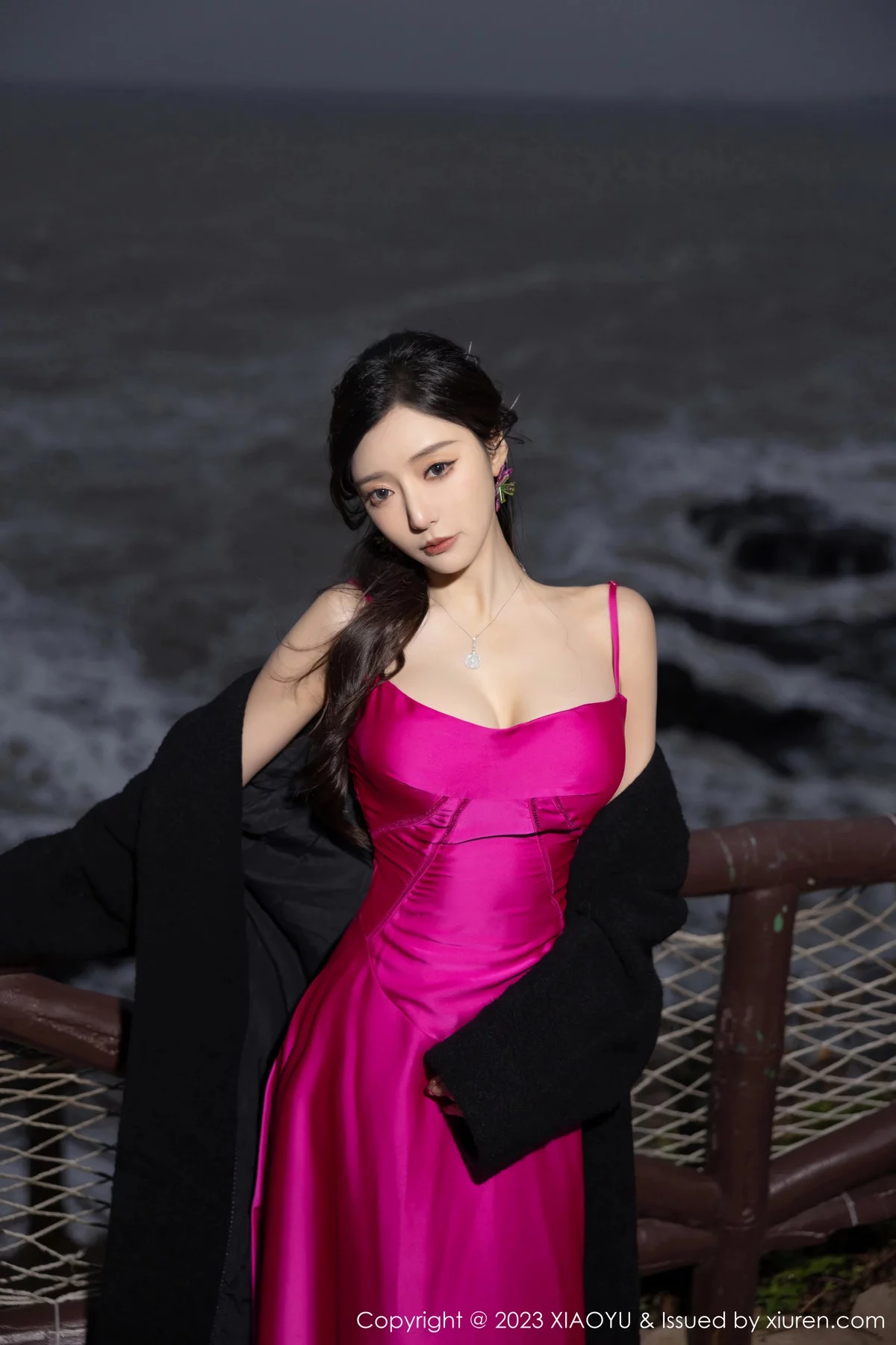 秀人集.com_[XiaoYu画语界]Vol.1174_女神王馨瑶yanni红色吊带连衣长裙+黑色蕾丝情趣服迷人诱惑写真84P