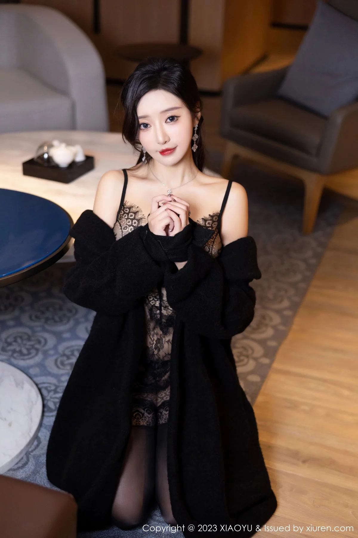 秀人集.com_[XiaoYu画语界]Vol.1174_女神王馨瑶yanni红色吊带连衣长裙+黑色蕾丝情趣服迷人诱惑写真84P