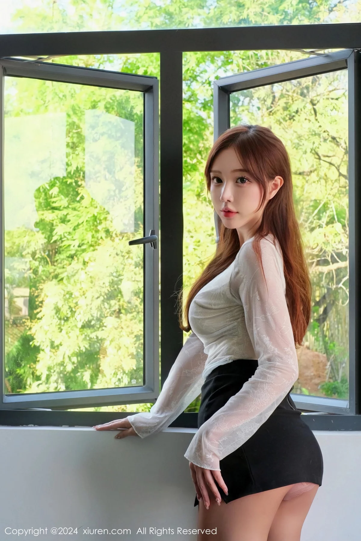 秀人集.com_[XiuRen秀人网]No.7895_丽质美人LindaLinda白上衣配短裙露粉色内衣秀丰满身材诱惑写真39P