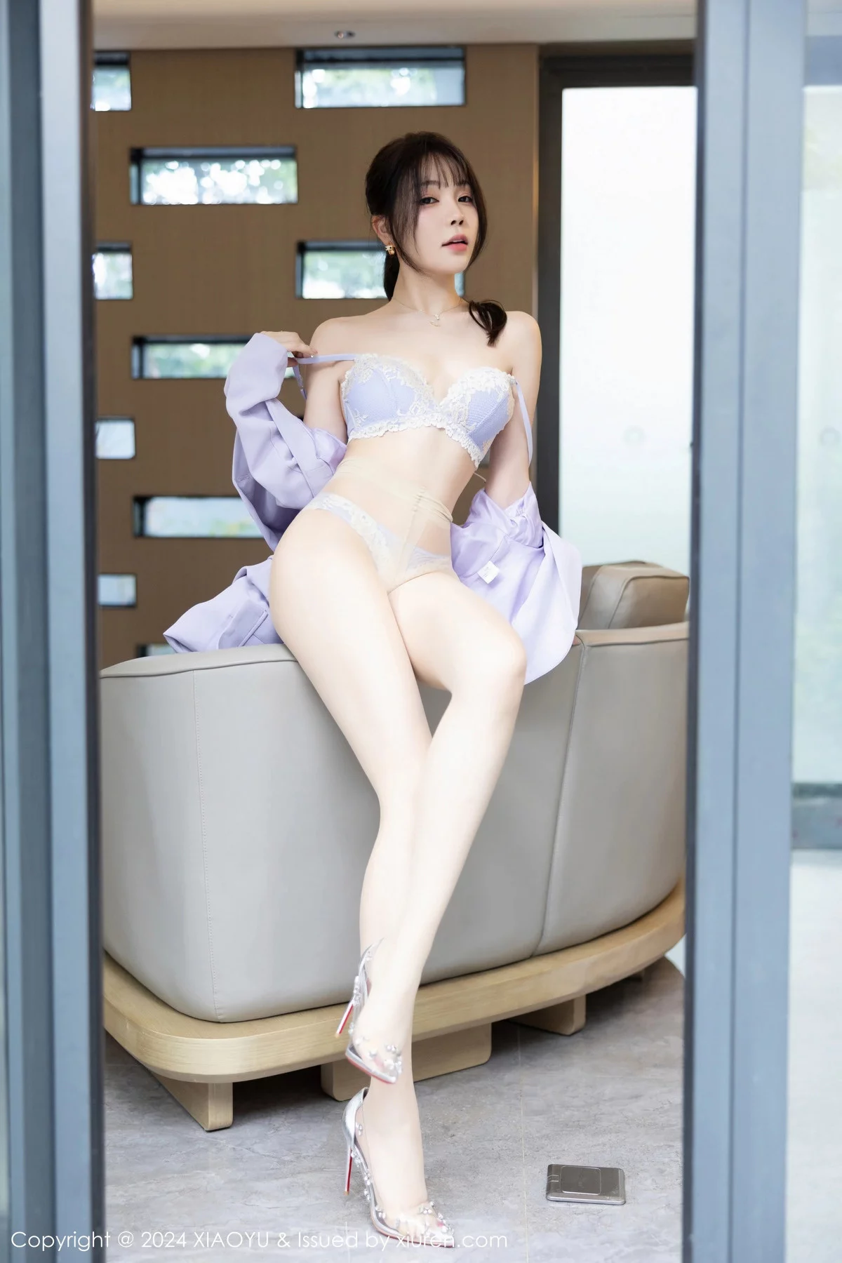 秀人集.com_[XiaoYu画语界]Vol.1178_女神徐莉芝Booty性感淡紫短裙套装露淡紫蕾丝内衣迷人诱惑写真88P