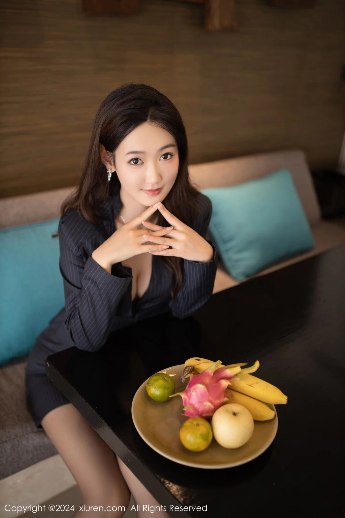 秀人集.com_[XiuRen秀人网]No.7928_模特唐安琪性感OL装扮露黑色薄纱内衣配超薄黑丝极致魅惑写真80P