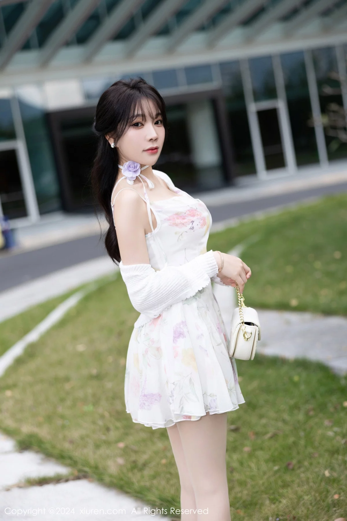 秀人集.com_[XiuRen秀人网]No.7959_女神徐莉芝Booty性感白色短裙+黑色情趣服饰秀曼妙身姿诱惑写真82P