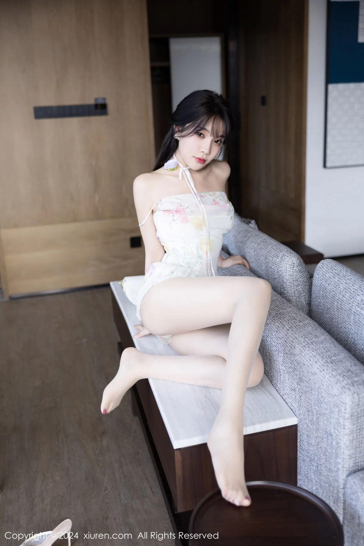 秀人集.com_[XiuRen秀人网]No.7959_女神徐莉芝Booty性感白色短裙+黑色情趣服饰秀曼妙身姿诱惑写真82P