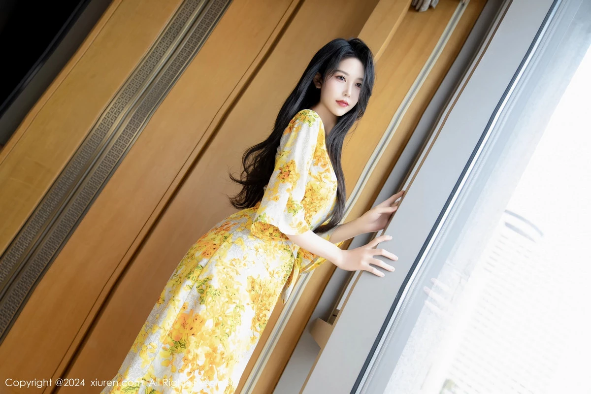 秀人集.com_[XiuRen秀人网]No.7981_模特利世情节拍摄性感黄色连衣裙露白色蕾丝内衣完美诱惑写真99P