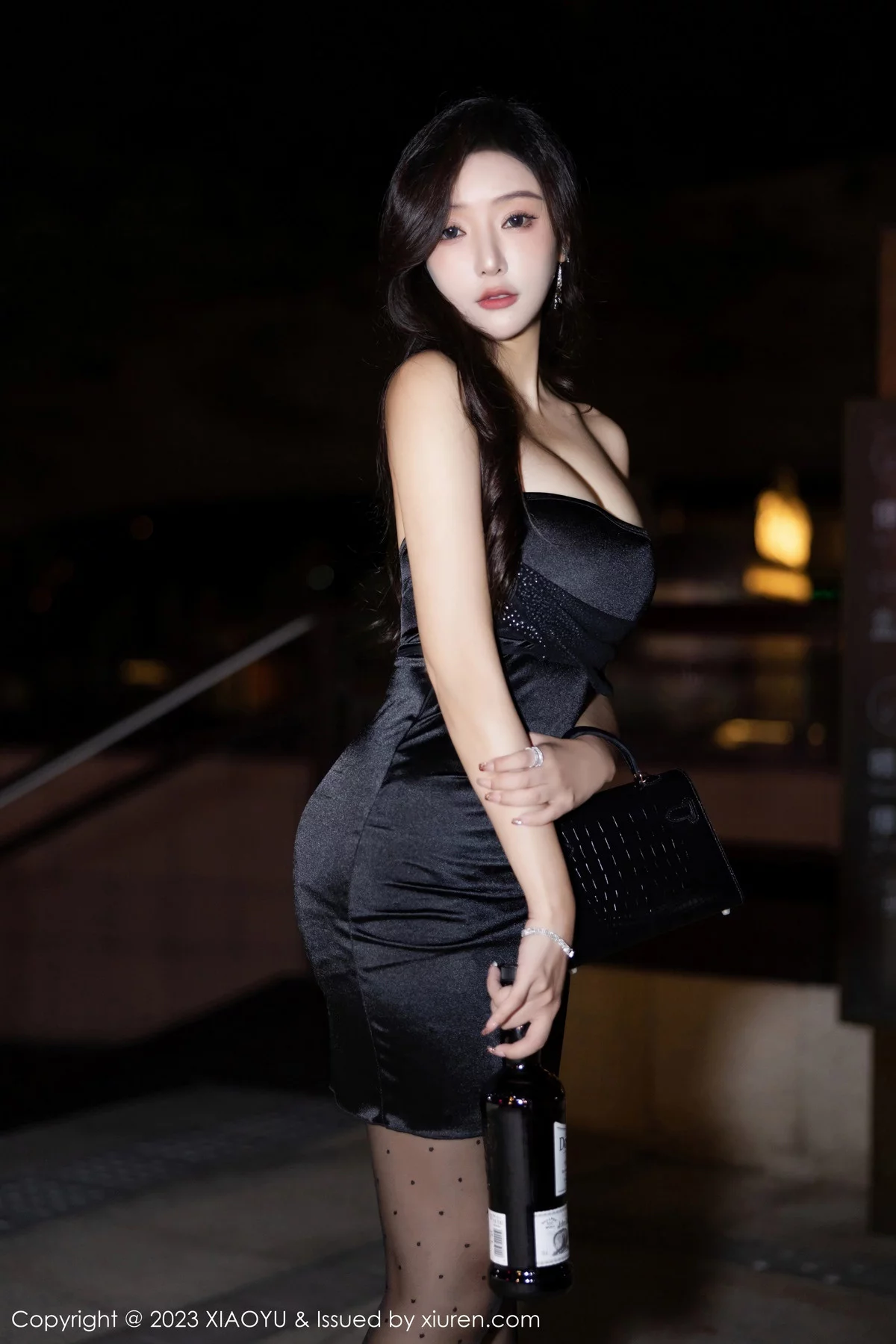 秀人集.com_[XiaoYu画语界]Vol.1169_女神王馨瑶yanni黑色连衣裙+性感兔女郎服饰秀完美身材诱惑写真87P