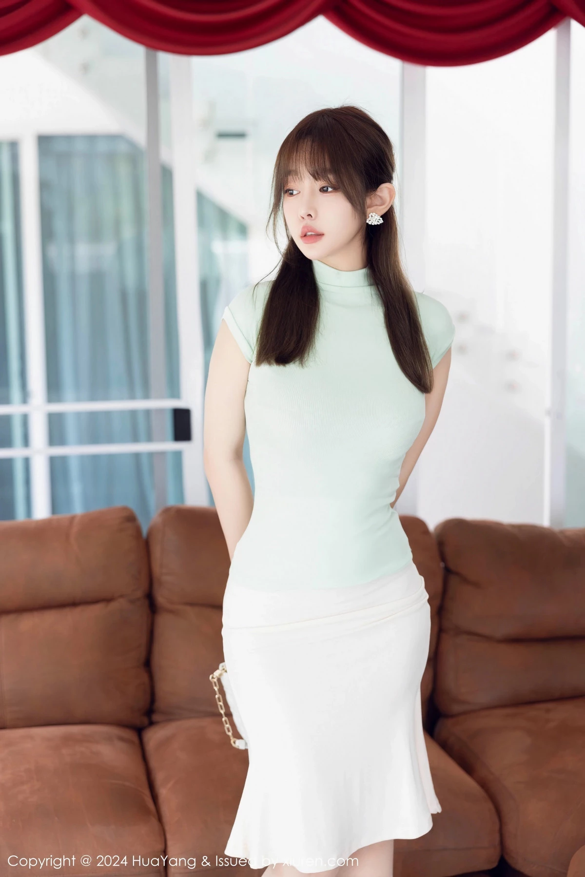 秀人集.com_[HuaYang花漾]Vol.565_女神王雨纯性感粉色蕾丝内衣配开档肉丝秀曼妙身材迷人诱惑写真76P