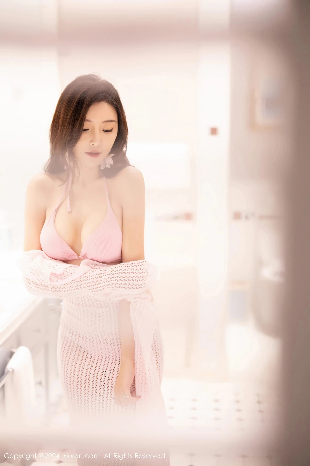 秀人集.com_[XiuRen秀人网]No.8055_女神王馨瑶yanni黑色轻透情趣服+粉色比基尼秀完美身材诱惑写真81P