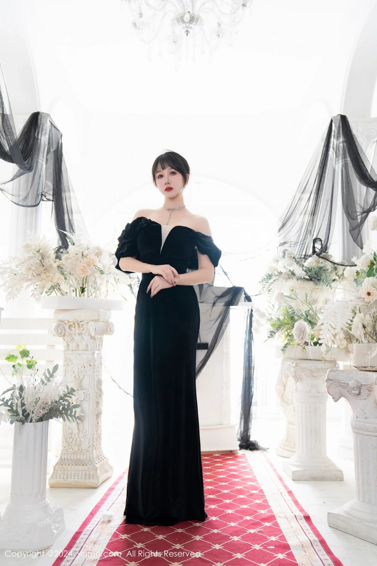 秀人集.com_[XiuRen秀人网]No.8070_模特波巧酱性感黑色长裙露黑色蕾丝内衣配超薄黑丝极致魅惑写真87P