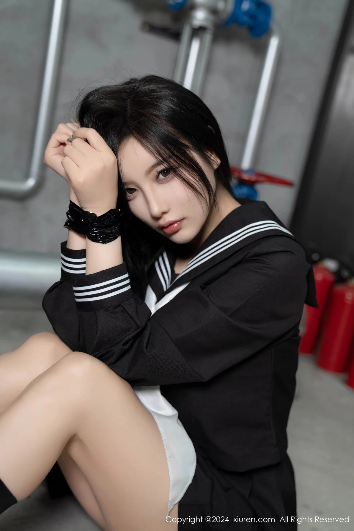 秀人集.com_[XiuRen秀人网]No.8080_女神杨晨晨Yome性感黑色制服露黄色内衣秀丰腴身材完美诱惑写真90P