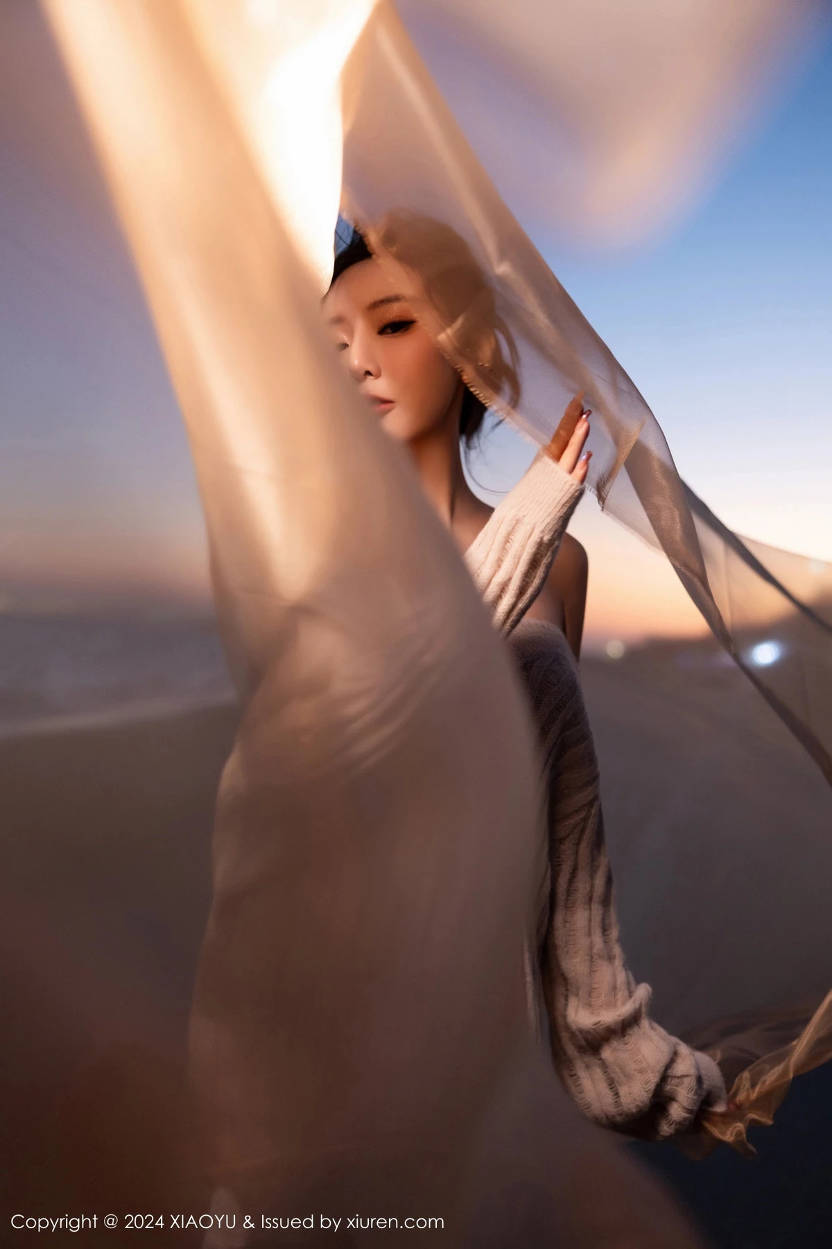 秀人集.com_[XiaoYu画语界]Vol.1200_女神王馨瑶yanni性感黑色情趣内衣配黑丝袜秀完美身材诱惑写真90P