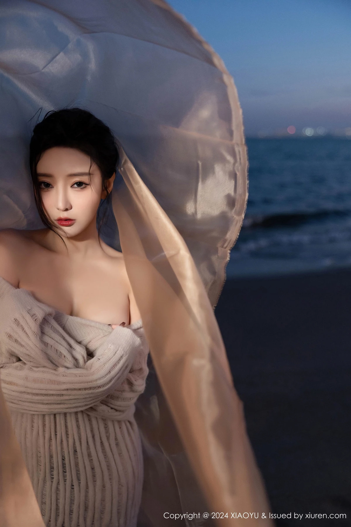 秀人集.com_[XiaoYu画语界]Vol.1200_女神王馨瑶yanni性感黑色情趣内衣配黑丝袜秀完美身材诱惑写真90P