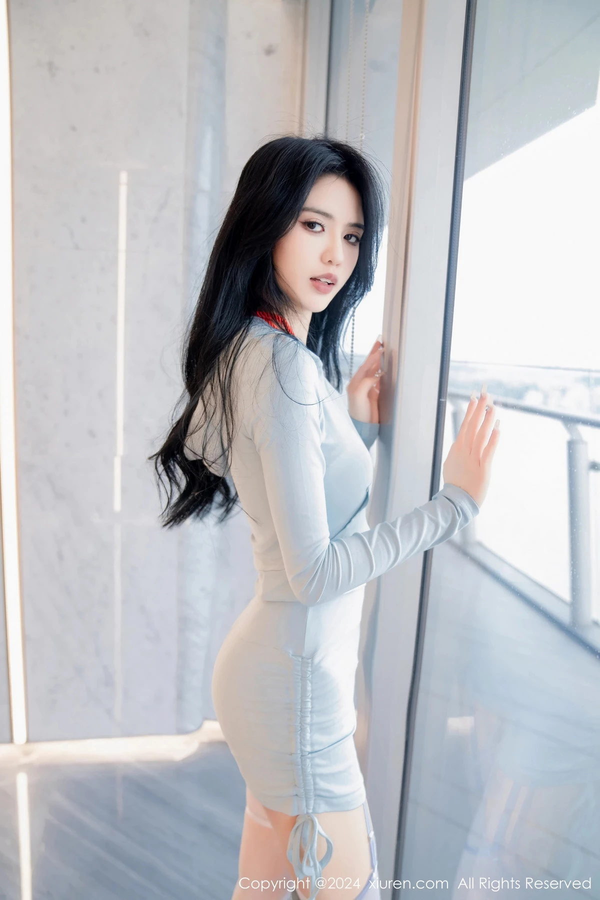 秀人集.com_[XiuRen秀人网]No.8105_模特浅浅Danny性感白色轻薄上衣配白丝吊袜秀丰腴身姿诱惑写真77P