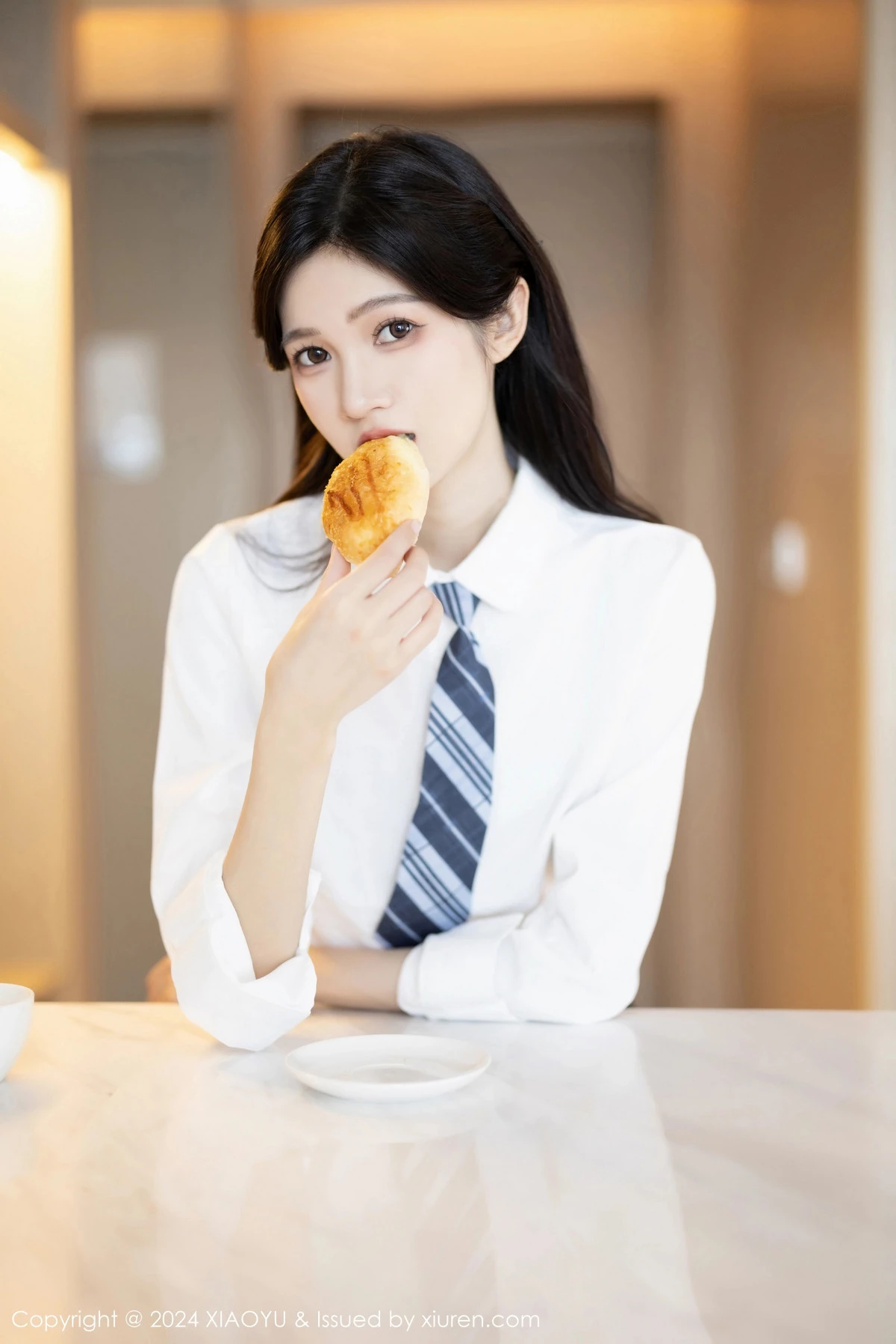 秀人集.com_[XiaoYu画语界]Vol.1204_模特程程程性感学妹制服露黑色内衣配白丝袜秀曼妙身姿诱惑写真83P