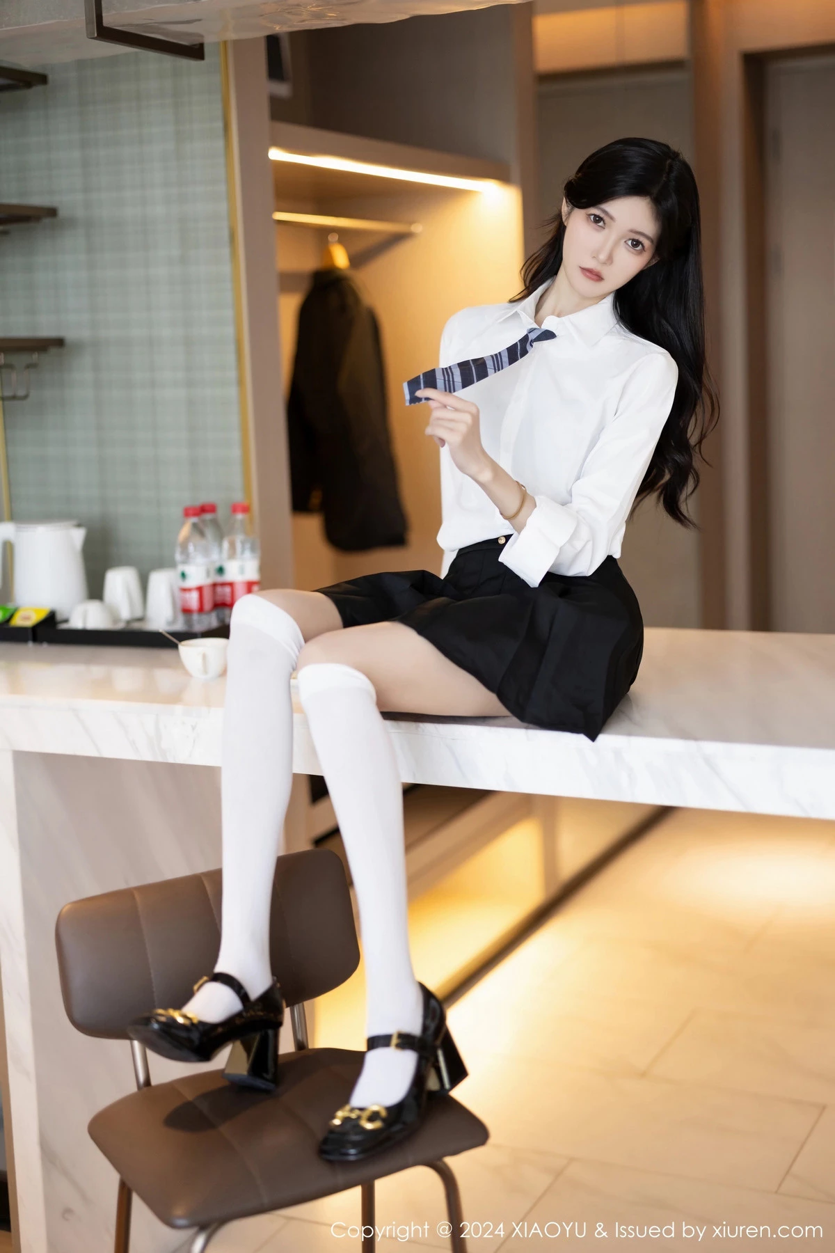 秀人集.com_[XiaoYu画语界]Vol.1204_模特程程程性感学妹制服露黑色内衣配白丝袜秀曼妙身姿诱惑写真83P