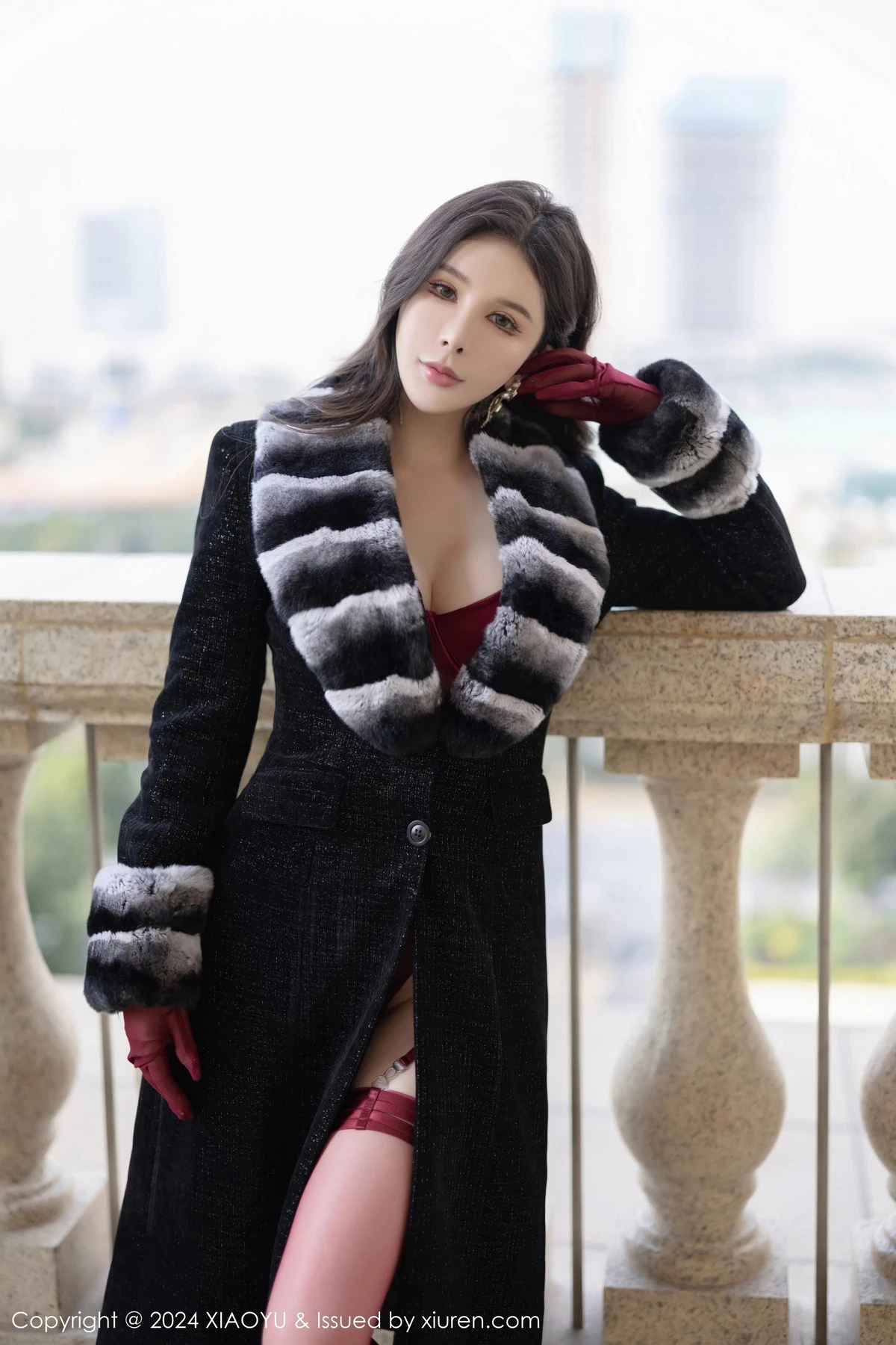 秀人集.com_[XiaoYu画语界]Vol.1210_模特李丽莎性感红色情趣服饰配红丝吊袜秀惹火身材完美诱惑写真81P