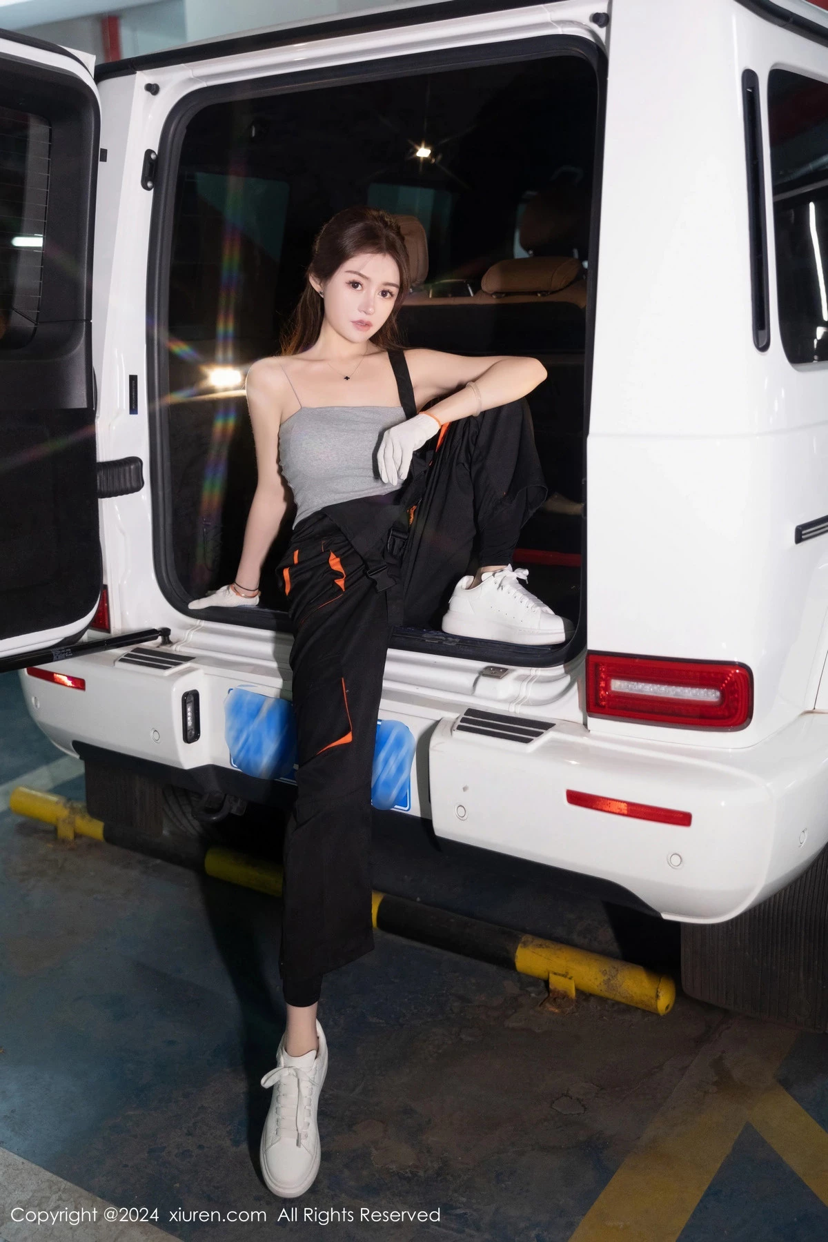 秀人集.com_[XiuRen秀人网]No.8171_模特林幼一大G场景性感黑色紧身情趣服秀翘臀美腿撩人诱惑写真80P