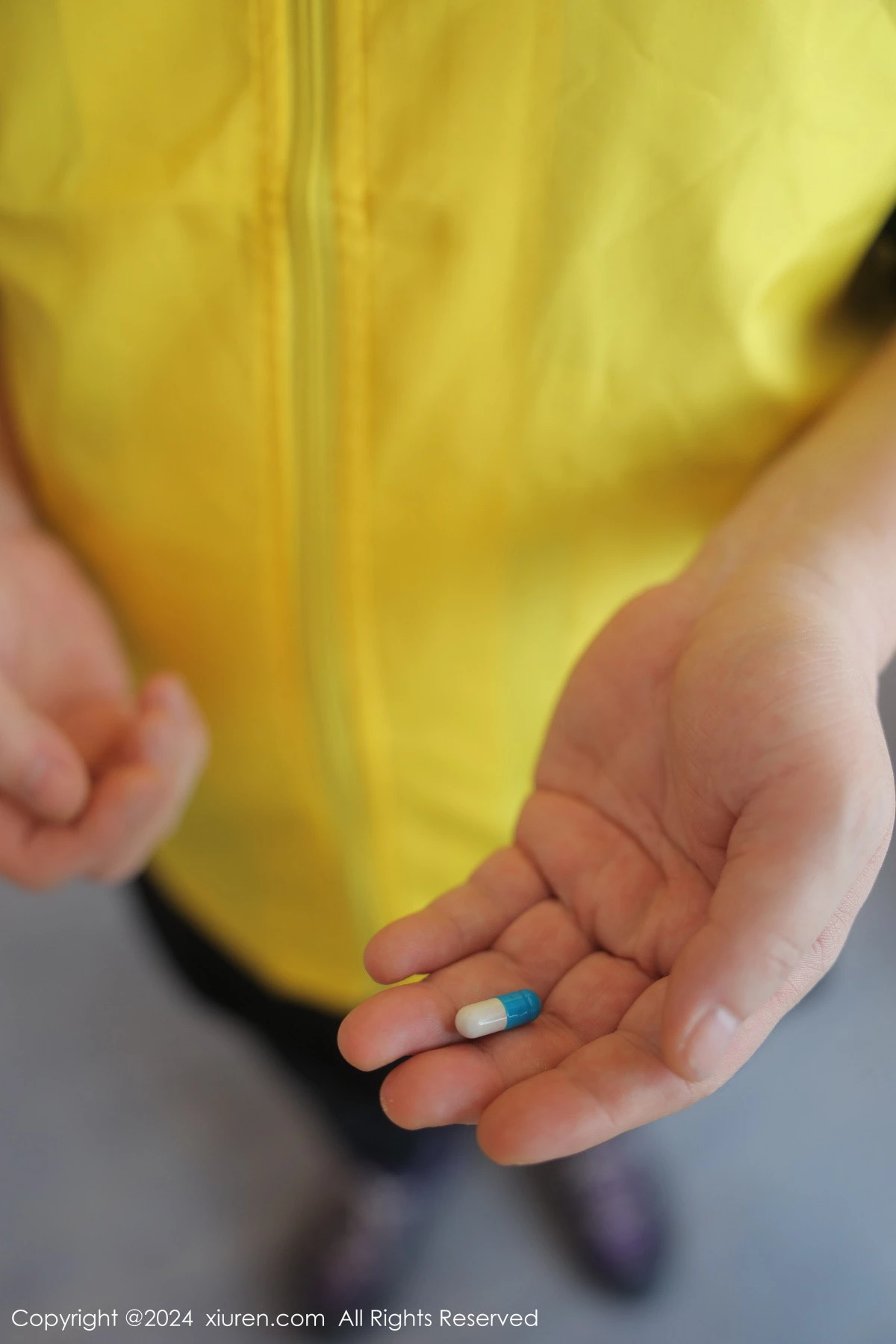 秀人集.com_[XiuRen秀人网]No.8181_模特小薯条nienie剧情演绎性感黑色蕾丝服饰秀惹火身材诱惑写真85P