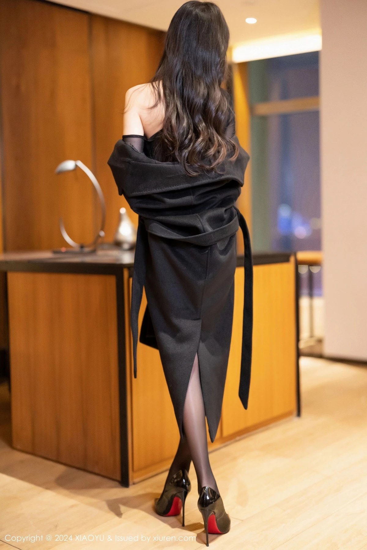 秀人集.com_[XiaoYu画语界]Vol.1215_模特林星阑性感黑色轻透内衣配黑丝吊袜秀曼妙身姿迷人诱惑写真93P