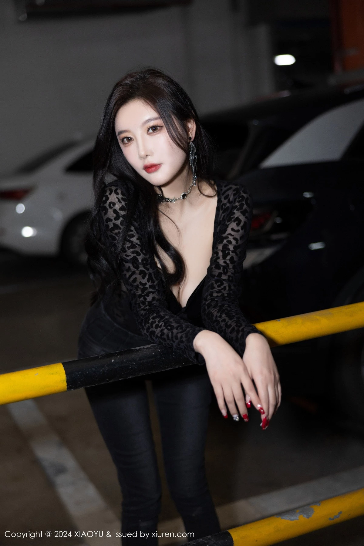 秀人集.com_[XiaoYu画语界]Vol.1216_女神杨晨晨Yome黑色豹纹配牛仔裤露性感黑色内衣完美诱惑写真88P