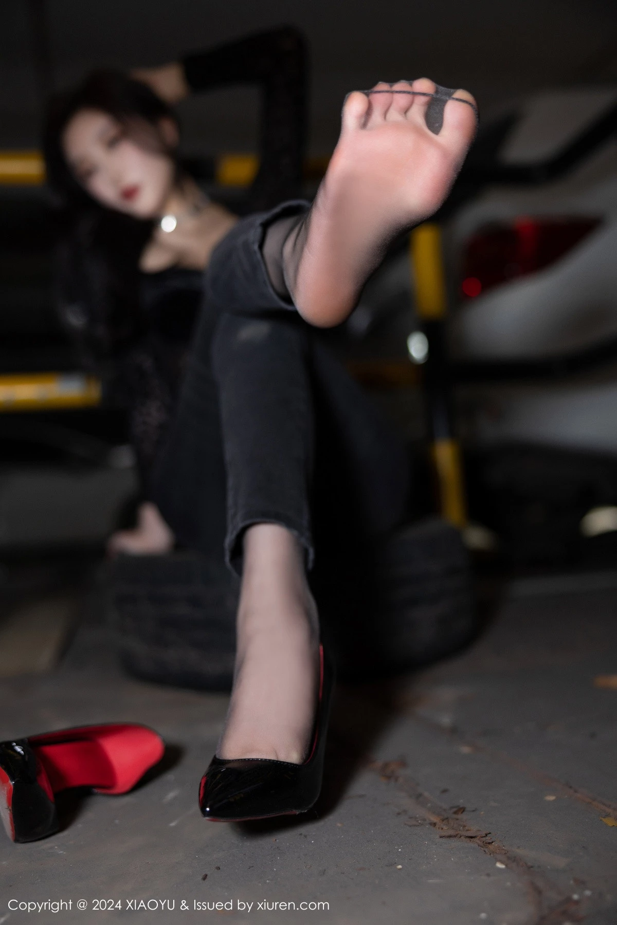 秀人集.com_[XiaoYu画语界]Vol.1216_女神杨晨晨Yome黑色豹纹配牛仔裤露性感黑色内衣完美诱惑写真88P