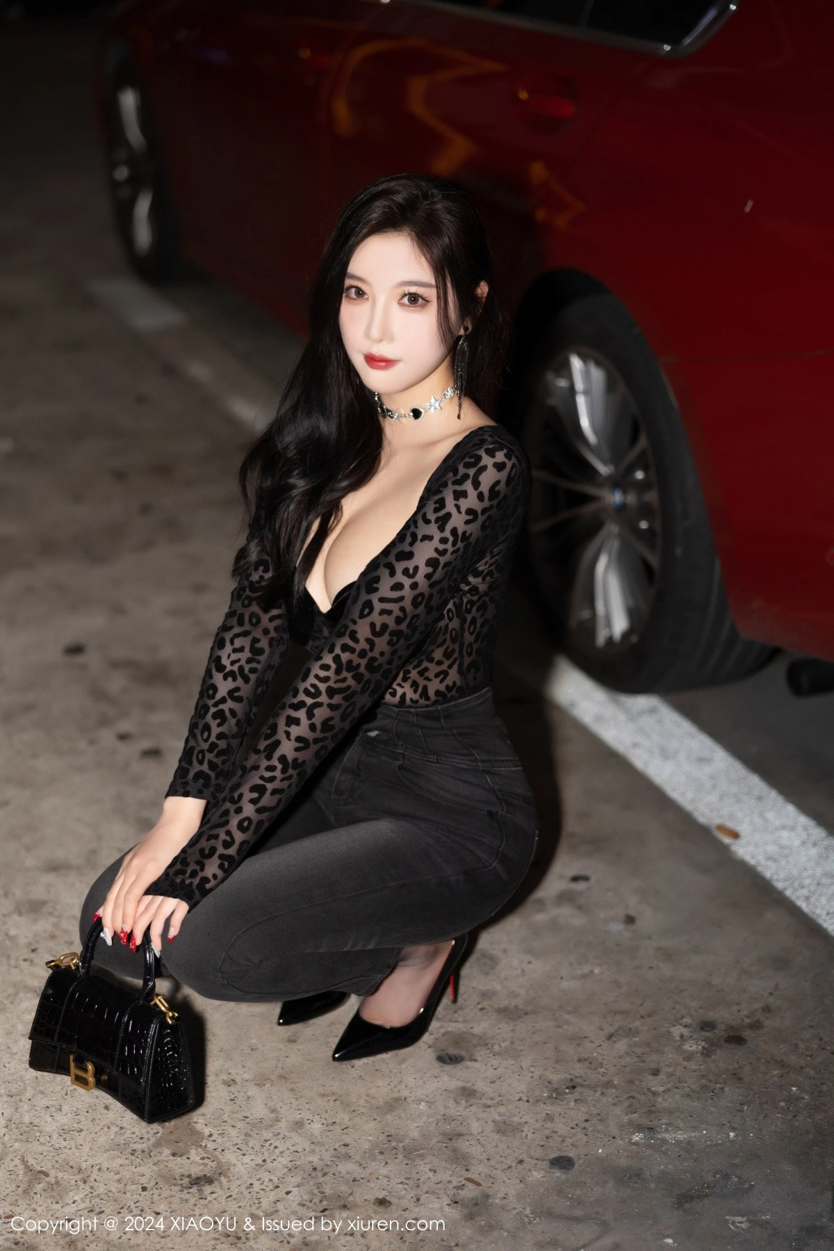 秀人集.com_[XiaoYu画语界]Vol.1216_女神杨晨晨Yome黑色豹纹配牛仔裤露性感黑色内衣完美诱惑写真88P