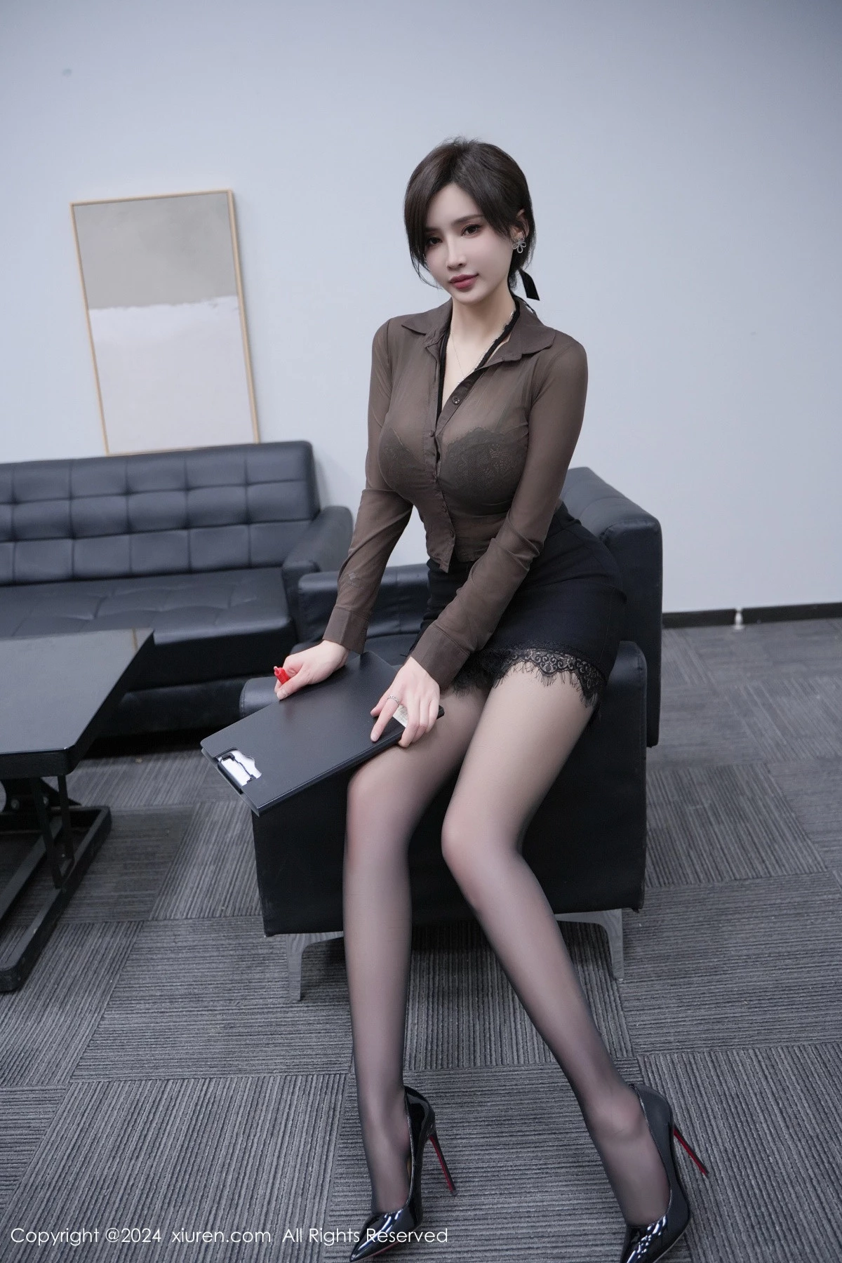 秀人集.com_[XiuRen秀人网]No.8211_女神Carol周妍希办公室性感黑色蕾丝内衣配超薄黑丝完美诱惑写真54P