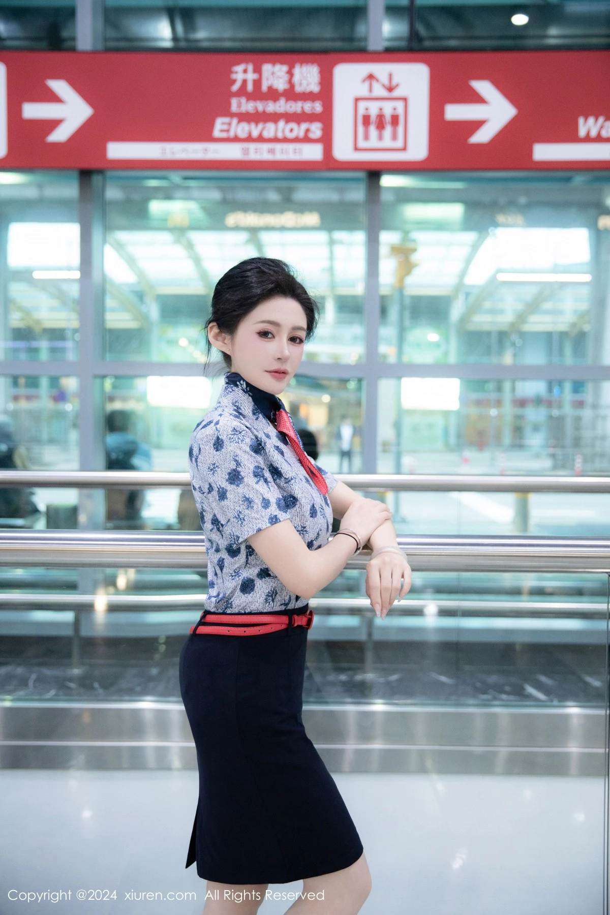 秀人集.com_[XiuRen秀人网]No.8248_模特林幼一性感空姐制服露绿色内衣配开档肉丝秀丰腴身姿诱惑写真78P