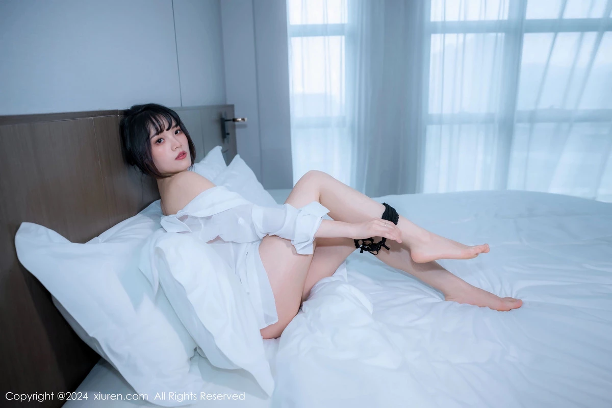 秀人集.com_[XiuRen秀人网]No.8320_新人模特唐安诺白色薄纱上衣配超薄黑丝秀曼妙身姿迷人诱惑写真84P