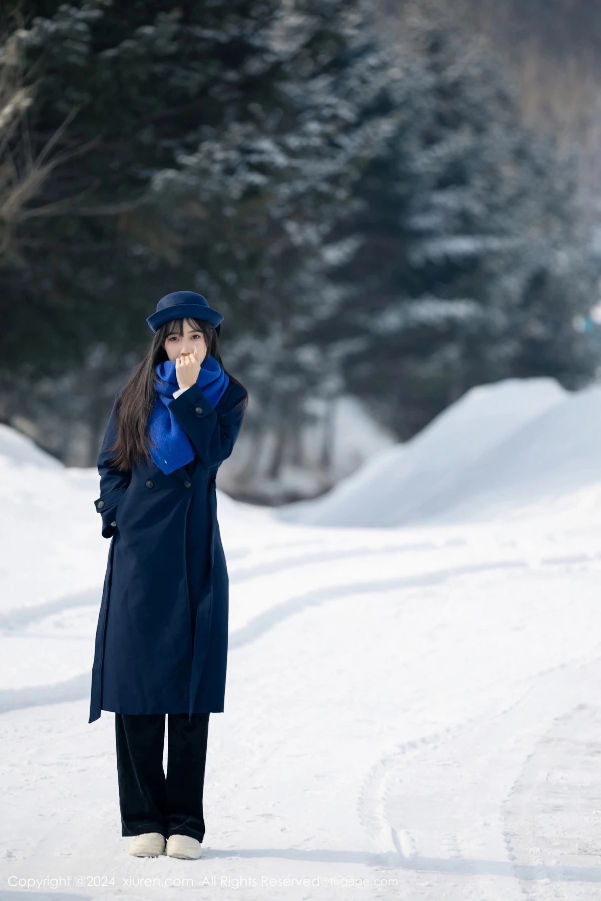 秀人集.com_[XiuRen秀人网]No.8325_模特林星阑雪地场景+性感黑色蕾丝情趣内衣配黑丝吊袜诱惑写真88P