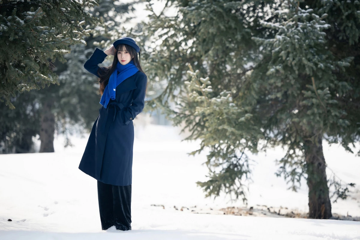 秀人集.com_[XiuRen秀人网]No.8325_模特林星阑雪地场景+性感黑色蕾丝情趣内衣配黑丝吊袜诱惑写真88P