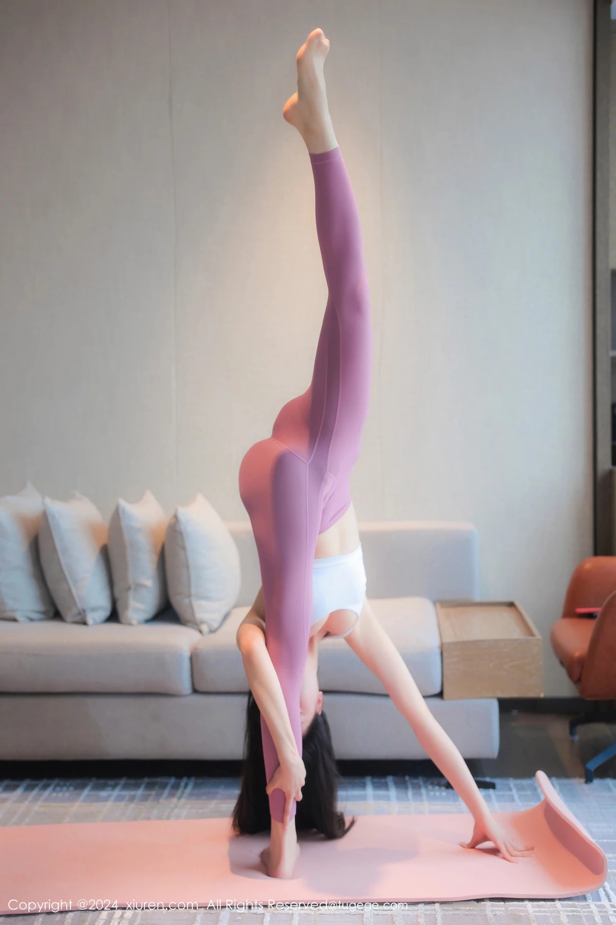 秀人集.com_[XiuRen秀人网]No.8336_新人模特清妙性感运动内衣配粉色瑜伽服紧身秀完美身材诱惑写真92P