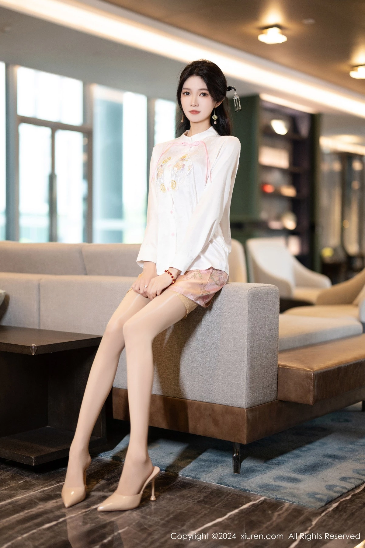 秀人集.com_[XiuRen秀人网]No.8347_模特程程程私房性感紫色内衣配诱人丝袜秀曼妙身姿迷人诱惑写真85P