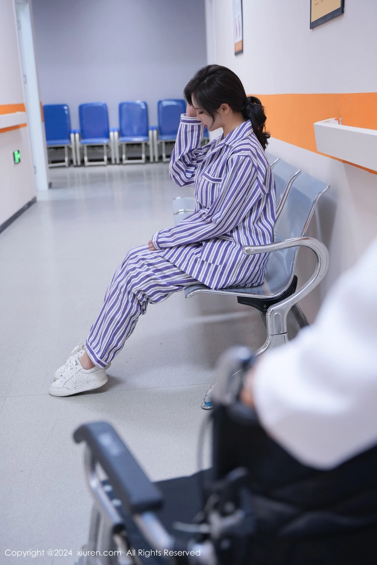 秀人集.com_[XiuRen秀人网]No.8346_女神Carol周妍希X角色扮演患者服配开档肉丝秀丰满身材诱惑写真72P