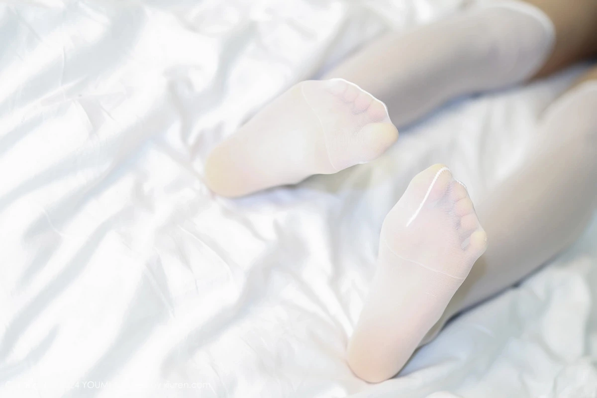 秀人集.com_[YouMi尤蜜荟]Vol.1048_模特赵可欣baby性感超短JK制服配白色丝袜秀曼妙身姿完美写真51P